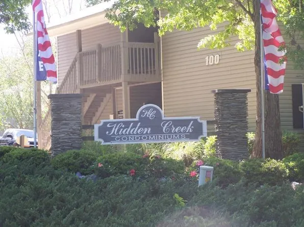 104D Windtree Ct, Greenwood, SC 29649