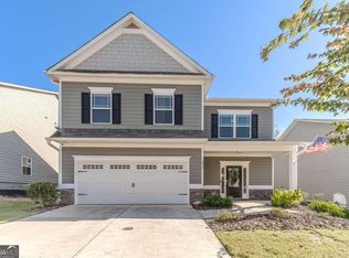 635 Country Ridge Dr, Hoschton, GA 30548