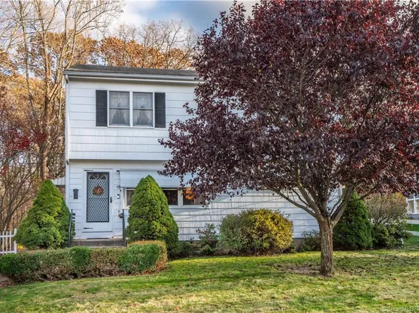41 Nachilly Drive, New Britain, CT 06053