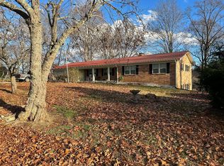 2126 Roosevelt Dr, Morristown, TN 37813