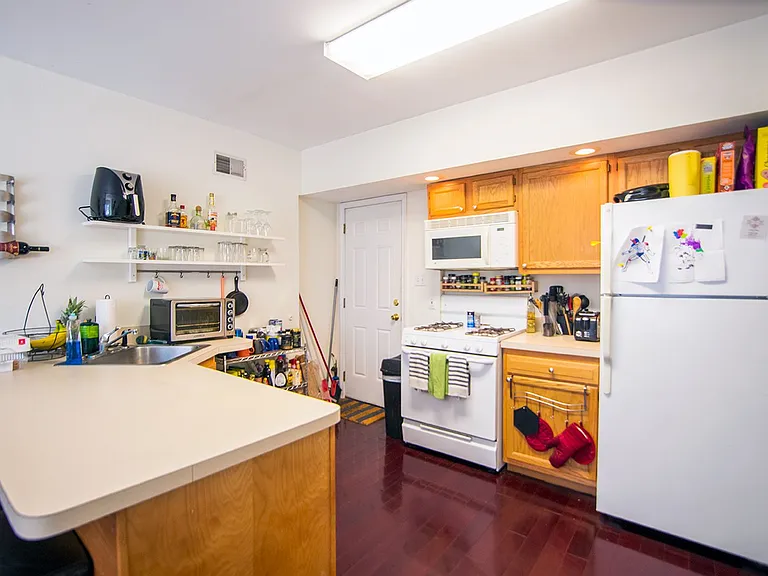 775 S 20th Street — Photo 3
