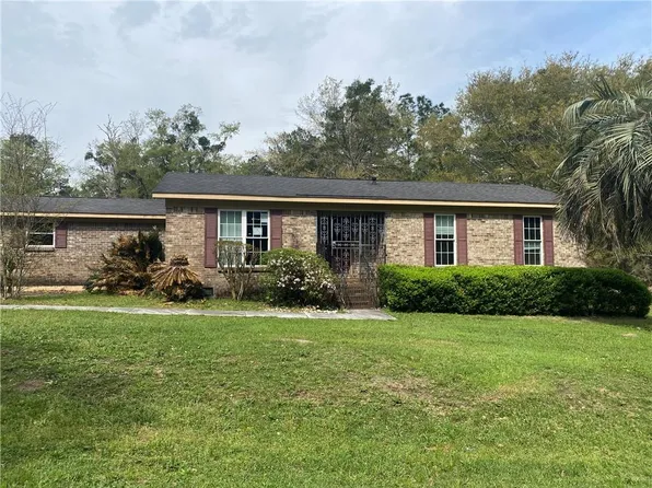 853 Iva Loy Drive, Eight Mile, AL 36613