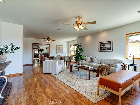 4th image of 1883 Layton St