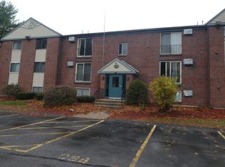 127 English Village Rd APT 302, Manchester, NH 03102