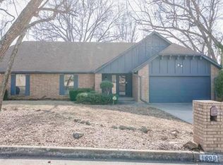 1409 W Fredericksburg St, Broken Arrow, OK 74011