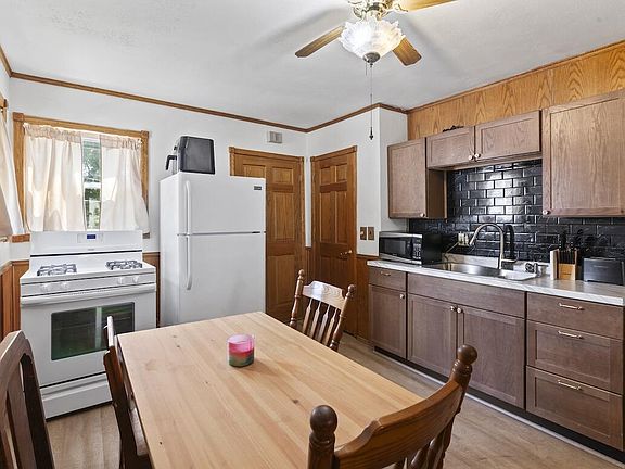 4th image of 3473 E Armour AVENUE