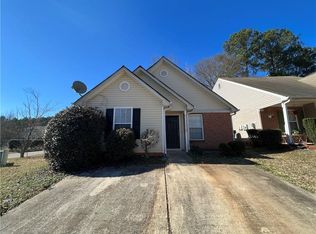 124 London Dr, McDonough, GA 30253