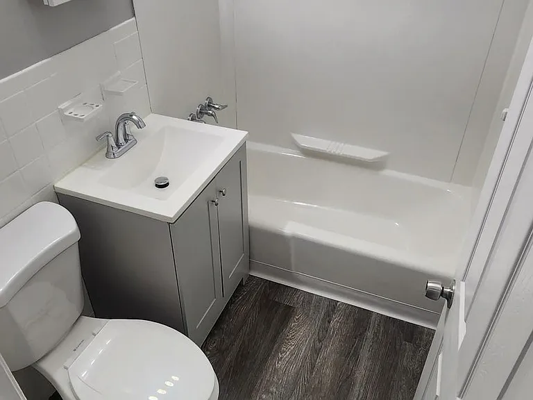 1579-C Ten Hamilton Ave #C10 — Photo 1