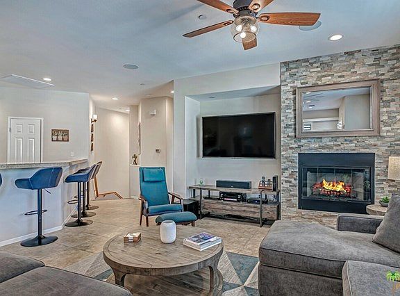 5th image of 1341 Yermo Dr S