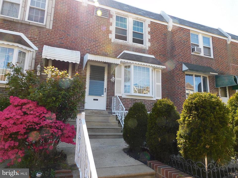 1st image of 4546 Oakmont St