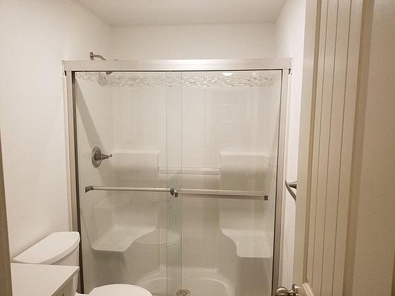 4th image of 2609 W Stewart #B