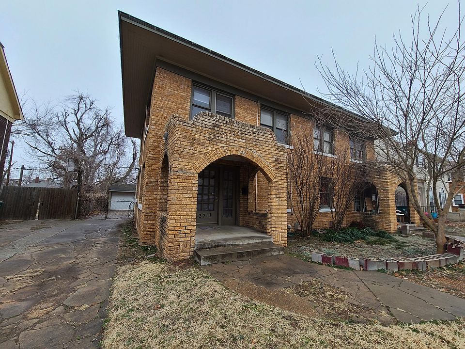 1st image of 2711 NW 17th St