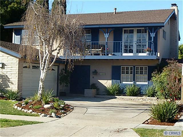 1st image of 3181 Julian Ave