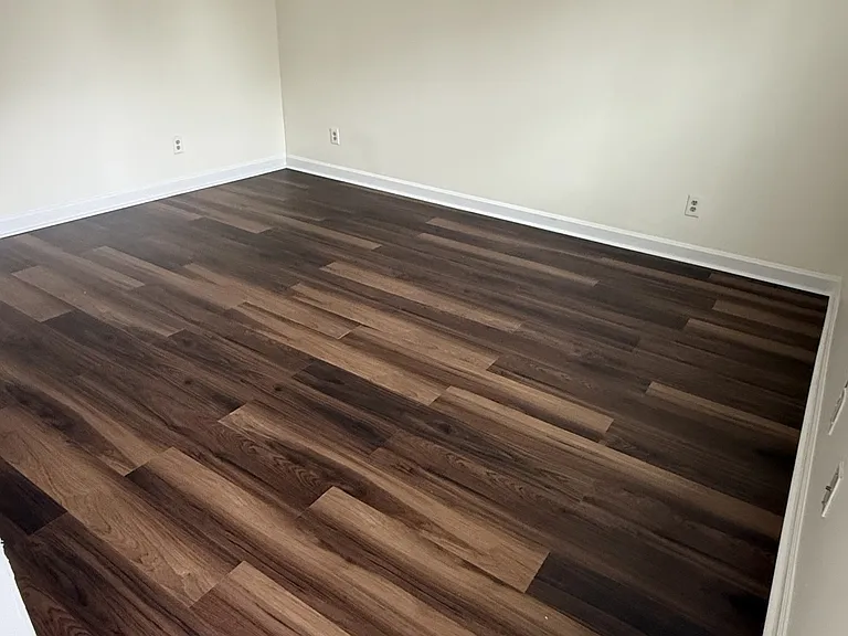 712B McPherson St — Photo 2