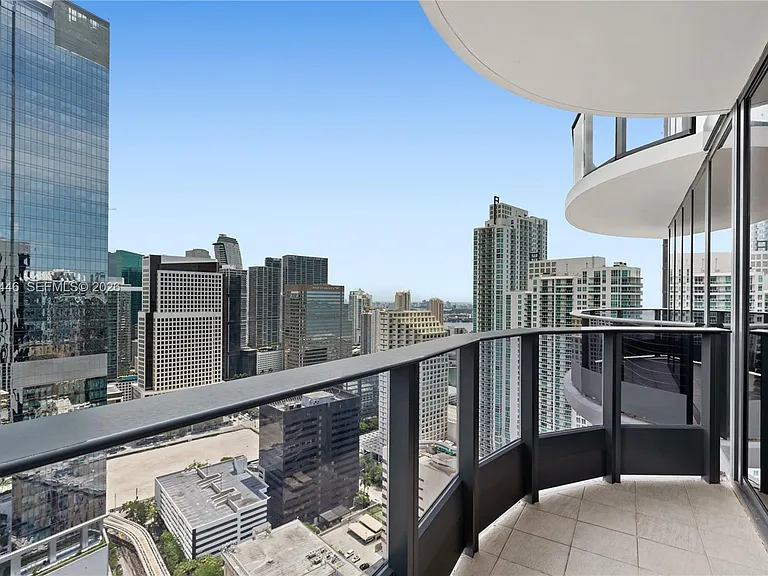 1000 Brickell Plz #4015 — Photo 54