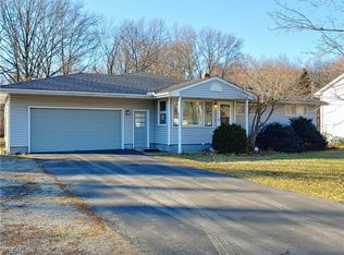 604 Elm St, Vienna, OH 44473