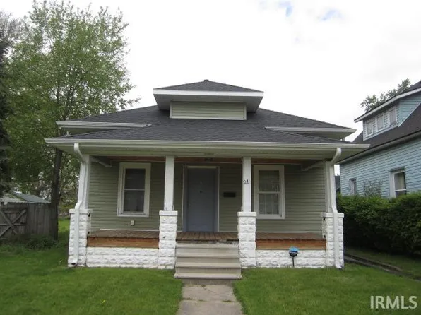 210 W Garfield Ave, Elkhart, IN 46516