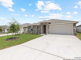812 Bahia Pl, Seguin, TX 78155