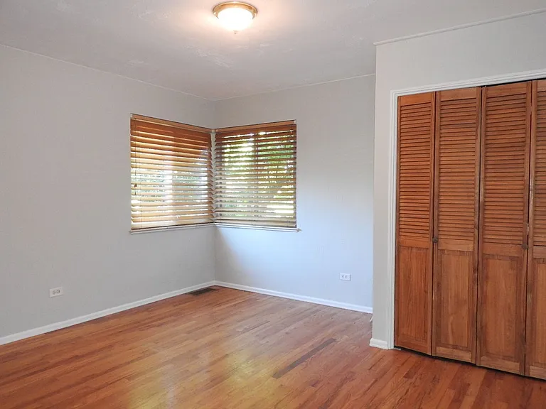 760 Oneida St — Photo 15