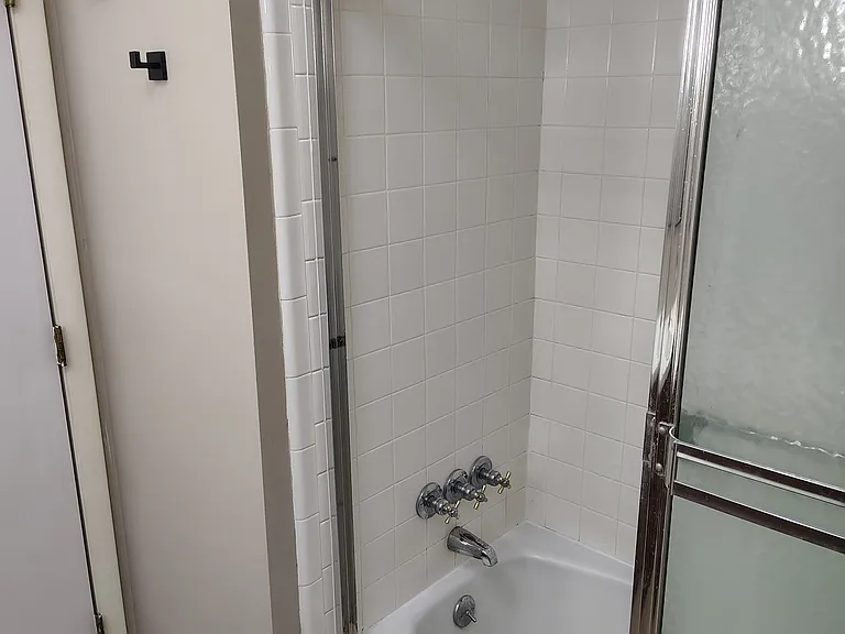 434 Shady Ln — Photo 13