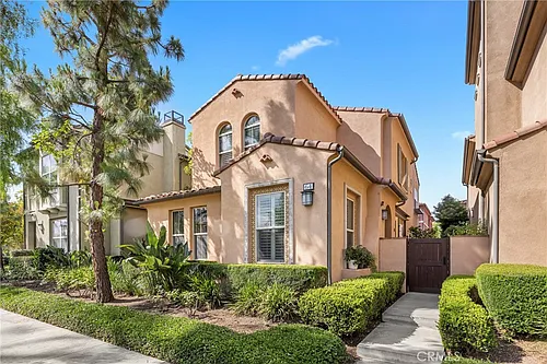 64 Cienega Photo 1
