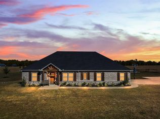 1306 Mary Fitch Rd, Tom Bean, TX 75090