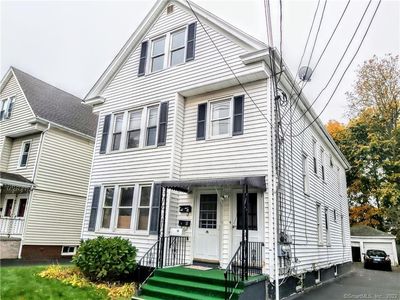 82 Church St, Hamden, CT, 06514