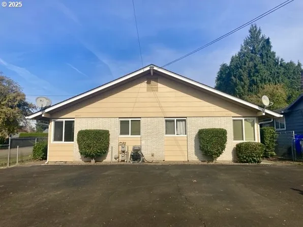 3907 SE Jackson St, Milwaukie, OR 97222