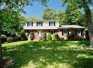 204 Overcreek Rd, Greenville, SC 29607