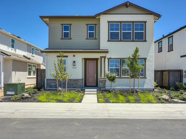 8276 Eleodoro Way, Elk Grove, CA 95757