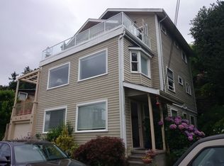 2326 Hobart Ave SW, Seattle, WA 98116