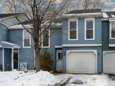 7 Fox Hollow Square, Cohoes, NY, 12047