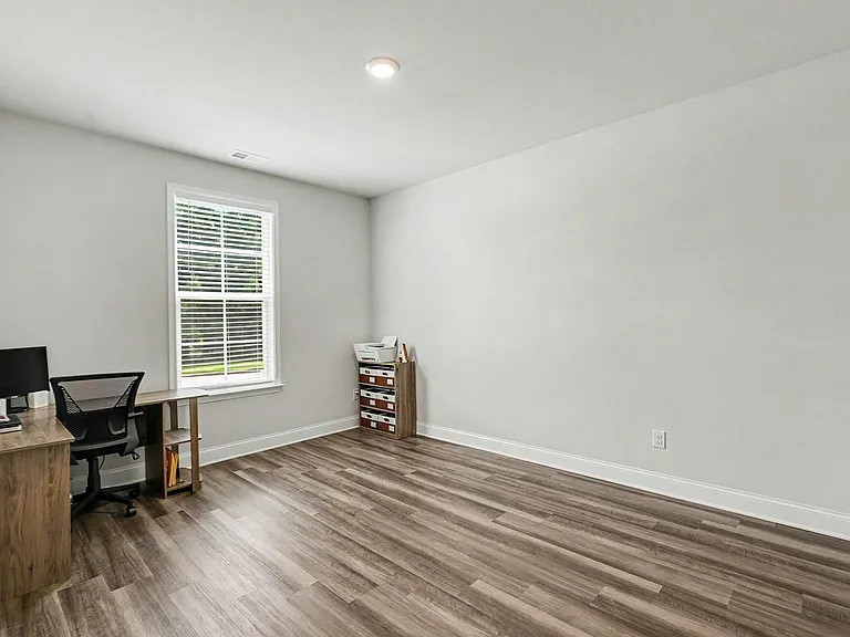 170 Glen Abbey Cir — Photo 27