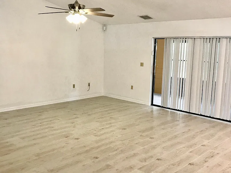 608 Antelope Ln — Photo 15