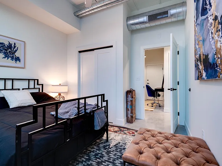 Kent Lofts — Photo 41