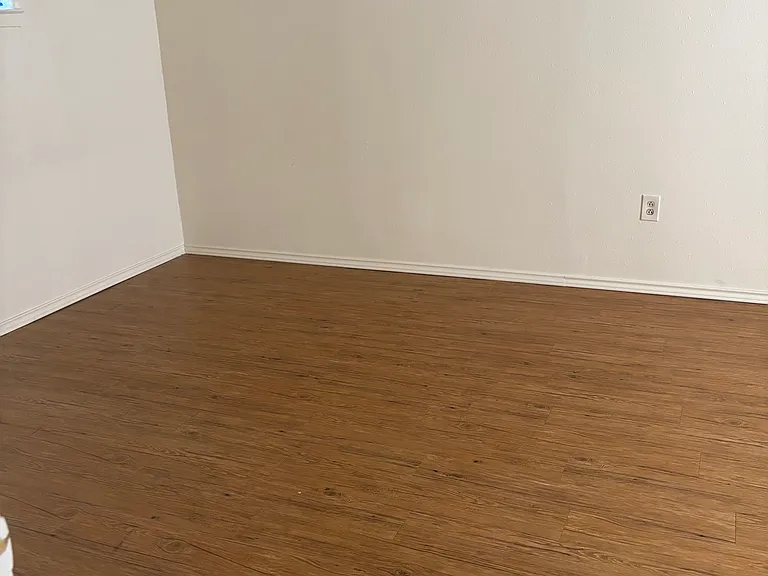 204 Acker St #1 — Photo 4