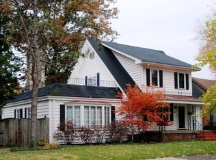 335 S 22nd St, Terre Haute, IN 47803