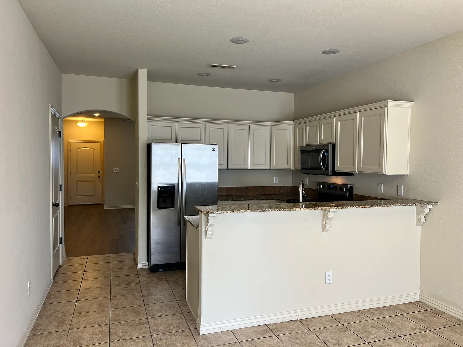 3 bed, 1485 sqft, $1,595 — Photo 4