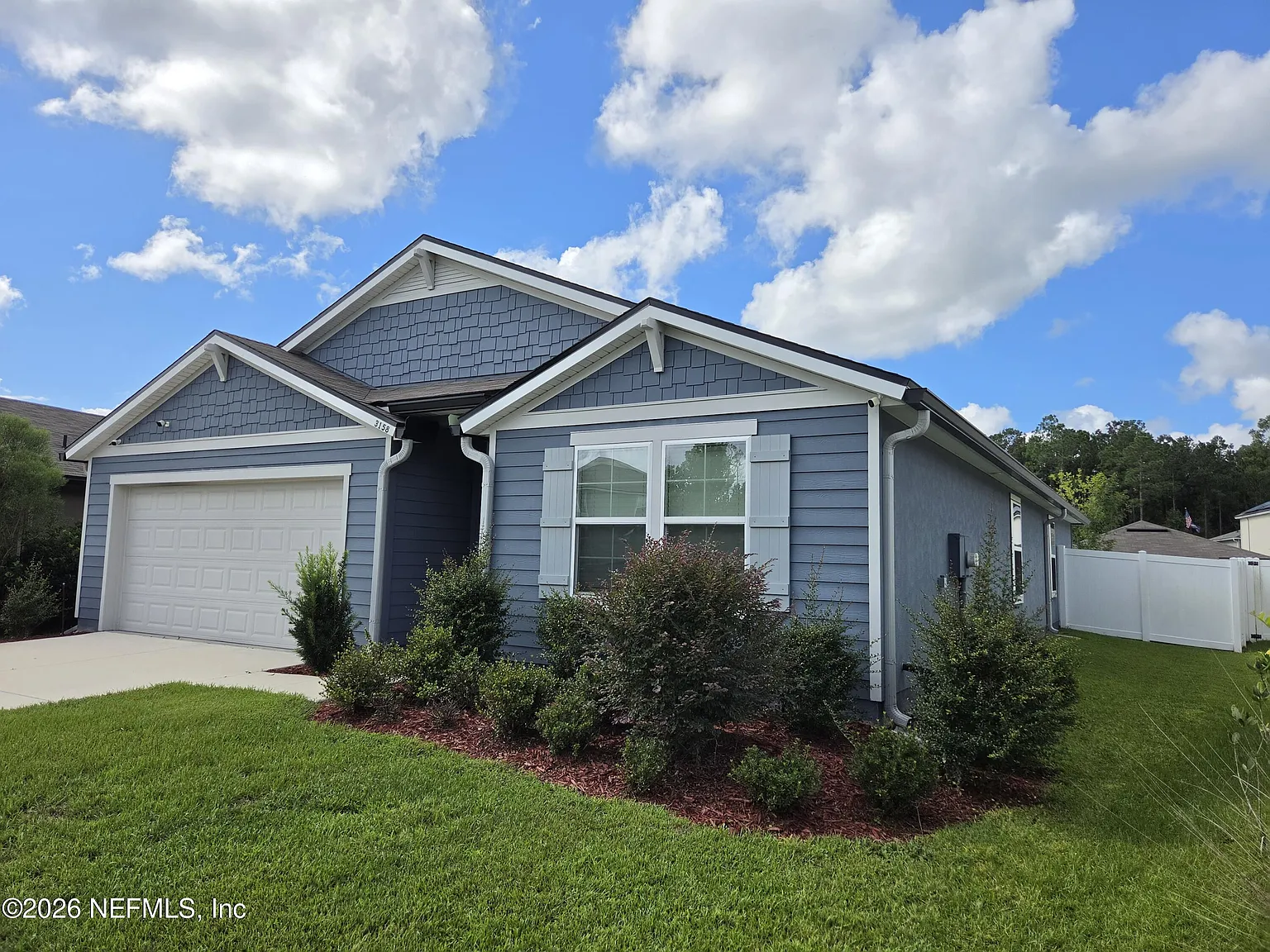 4 bed, 2.0 bath, 1861 sqft, $2,100 — Photo 4