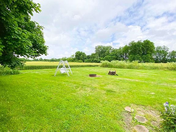 5th image of 3068 W County Road 75 N