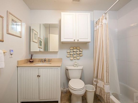 3rd image of 13618 San Domingo Dr