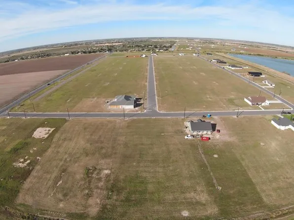 20232 Mile 4 W, Edcouch, TX 78538