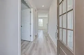 1 bed, 1.0 bath, 610 sqft, $1,795 — Photo 2