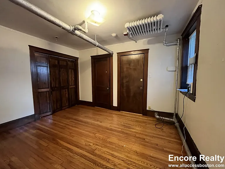 155 Summer St #3B — Photo 4