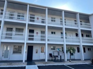 5889 Todd St #E24, Bradenton, FL 34207