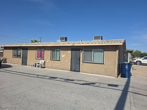 2nd image of 1809 Putnam Ave #0