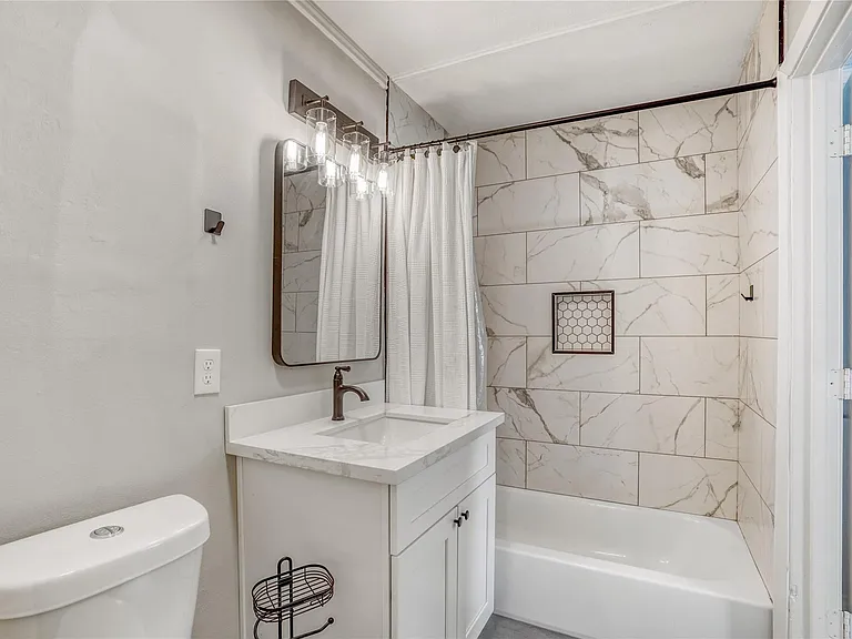 9626 Vilven Ln — Photo 11