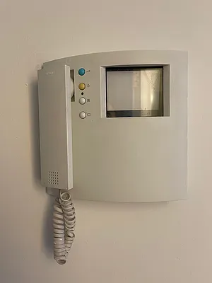 Rented by Compass | media 14