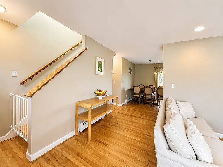 36 Peila Dr — Photo 6