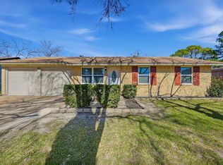 1016 Calcutta St, Hurst, TX 76053